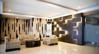 Karlita Hotel Tegal - Tegal - 2