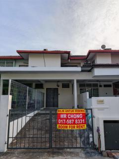 MixxHome Seremban 2, One Queen Bed, Private Bathroom - 6