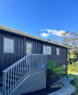 Harrisons Retreat Premium Stay - Cable Bay - 6