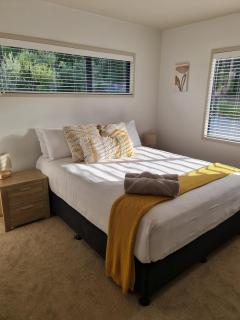 Harrisons Retreat Premium Stay - Cable Bay - 1