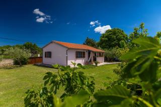 Komplett umzäuntes Ferienhaus mit Klima, WLAN - Rakalj - 8