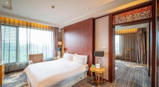 Ramada Plaza by Wyndham Yangzhou Casa - Yangzhou - 5
