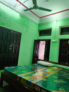 Aashirwad paying guest house - Ayodhya - 2