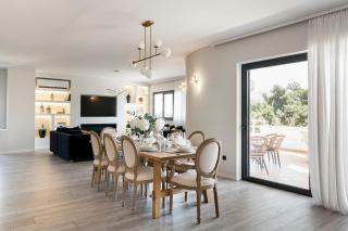 Luxury 3-BD condo with 80sqm balcony in Glifada - Atene - 9