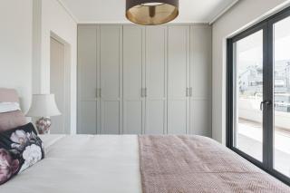 Luxury 3-BD condo with 80sqm balcony in Glifada - 8