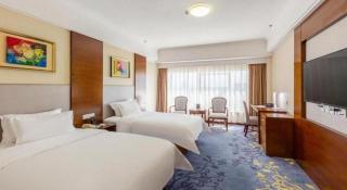 Dongying Blue Horizon Xinyue Hotel - 1