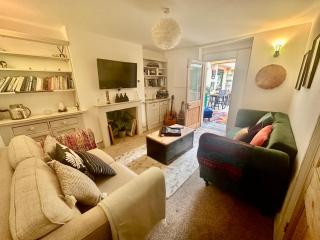 The Dragonfly Guesthouse, Glastonbury - Glastonbury - 4