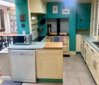 The Dragonfly Guesthouse, Glastonbury - Glastonbury - 2