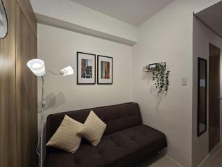 1BR Condotel with Balcony at FAME Residences #FM14-1 - 0