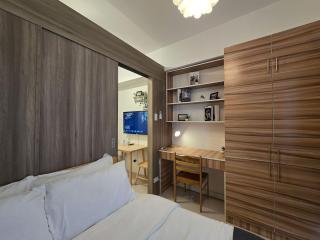 1BR Condotel with Balcony at FAME Residences #FM14-1 - Manila - 6