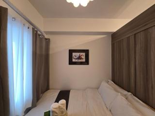 1BR Condotel with Balcony at FAME Residences #FM14-1 - Manila - 1