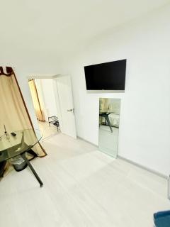 UltraCentral studio apartment - Chişinău - 9