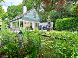 Holiday home in Overijssel with garden - Reutum - 0