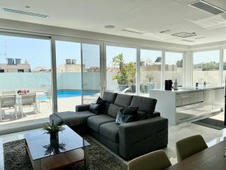 Villa Ixoria with Private Pools by ArcoBnb - St Julian's - 2
