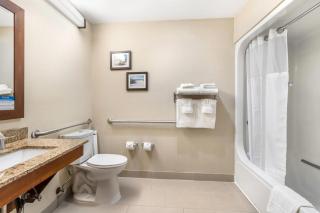 Comfort Suites Myrtle Beach Central - Myrtle Beach - 1