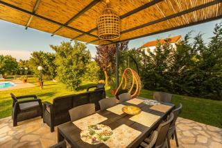 Blue wave beach villa with pool 100m from the beach - Karousádes - 1
