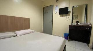 OYO 89760 Harmoni Inn Hotel - Batu Pahat - 1