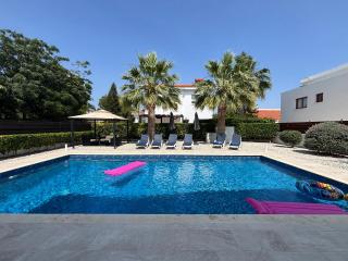 Villa Eden Palms, Coral-Bay, Pool - Peyia - 0