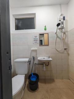 MixxHome Seremban 2, Two Single Beds, Share Bathroom - Seremban - 8
