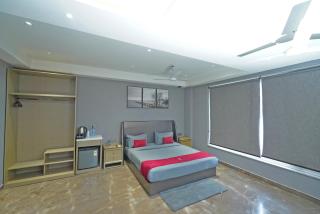 KRYC Luxury Living near Indraprastha Apollo Hospital - Nuova Delhi - 5