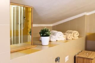 Nanni's House - - 6
