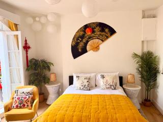 Candy Cafe Apartment - London - 5