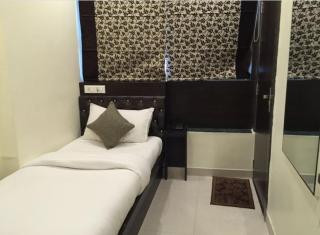 Near Railway Station Hotel Imperial - Ajmer - 1