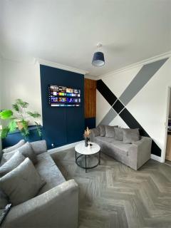 Contractors 3 Bedroom Sleeps 6 Discounts Pool Table WIFI - Leicester - 9