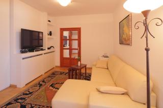 "ROOMS KEKELY" no kitchen - 3