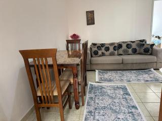 Seaside Family Apartments - Saranda - 1