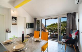 Amazing Apartment In Milna With Wifi - Milna - 8