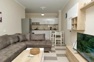 Lotus Apartment - Durrës - 0