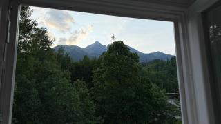 Mountain Peak Apartment - 5