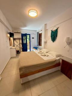 Jimmy's Place - Órmos Marathokámpou - 5