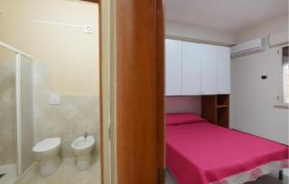 Beautiful Apartment In Palmi With Wifi - Palmi - 4