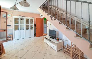 Cozy Home In Lendinuso With Wifi - Lendinuso - 7