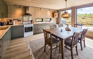 4 Bedroom Nice Home In Vinje - Trovatn - 2