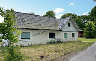 3 Bedroom Lovely Home In Långås - Långås - 0