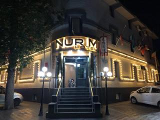 Nur M Hotel - Yakkasaray - 0
