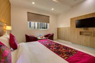 HOTEL CORPORATE PALACE Near Terminal 3 WITH- FREE AIRPORT DROP - Jāmb - 5