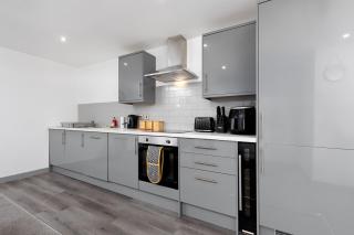 Modern 1 BR Apt Parking, Wi-Fi - Yeadon - 9