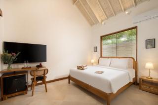 NEW, Seminyak 8 Bed,10 Bath Villa, Best Location - 6