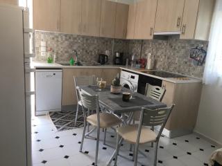 Evelyn's Cozy Apartment - Città di Rodi - 6