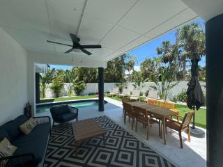 Another Paradise - Anna Maria - 9