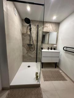 Duplex refait à neuf Village au coeur de la nature - Roquestéron - 9