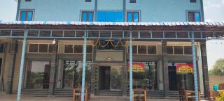 Hote SSS Cafe And Restaurant - Jāmb - 2