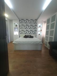 Private home with Garden - Tbilisi - 4
