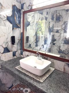 Divine India Service Apartment, 1 BHK, E- 30 - Neu-Delhi - 2
