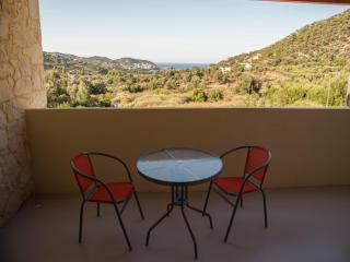 Luxurious Villa in Bali Crete with Pool - Bali - 4