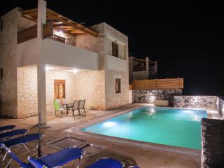 Luxurious Villa in Bali Crete with Pool - Bali - 6